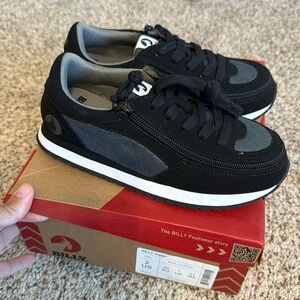 Billy Footwear jogger shoes